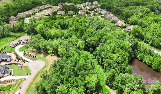 Photo #7 of 3148 Brayland, Matthews, NC