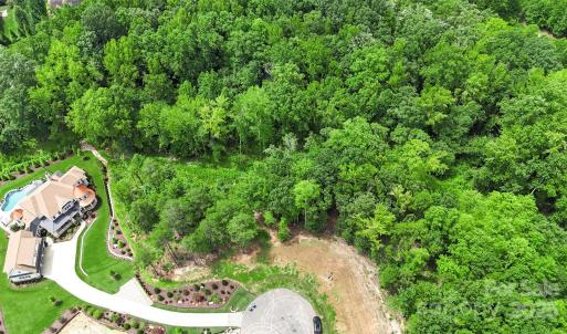 Photo #6 of 3148 Brayland, Matthews, NC