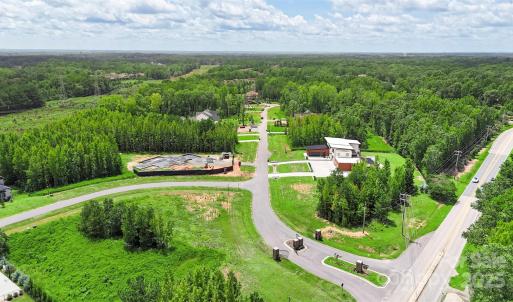 Photo #16 of 3148 Brayland, Matthews, NC