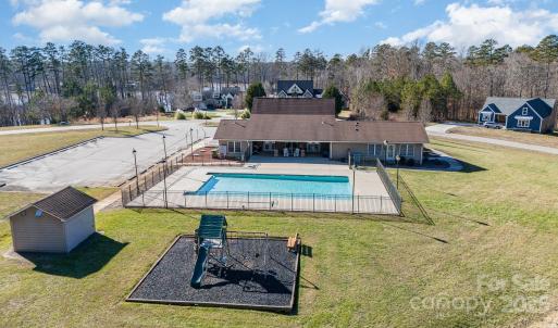 Photo #5 of 1261 Sunset Pointe, Salisbury, NC