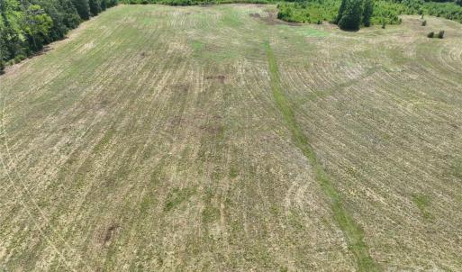 Photo #8 of 5027 Mobley Store, McConnells, SC