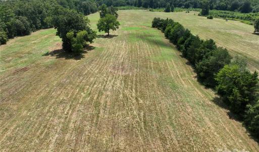 Photo #10 of 5027 Mobley Store, McConnells, SC