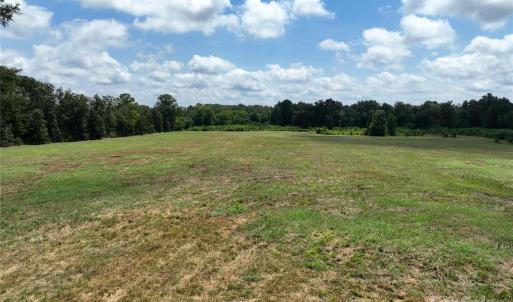 Photo #16 of 5027 Mobley Store, McConnells, SC