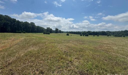 Photo #23 of 5027 Mobley Store, McConnells, SC