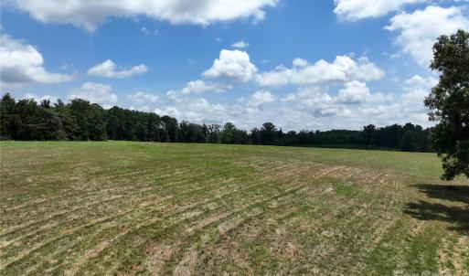 Photo #2 of 5027 Mobley Store, McConnells, SC