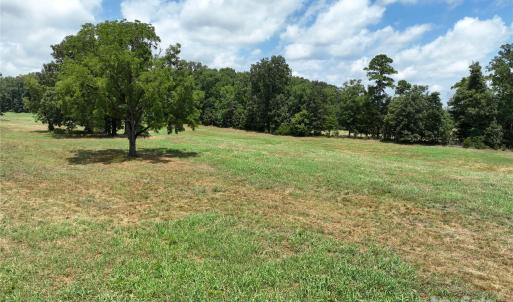 Photo #17 of 5027 Mobley Store, McConnells, SC