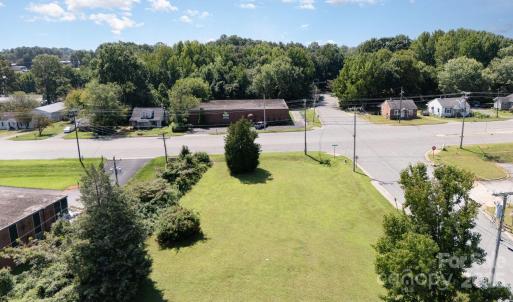 Photo #3 of 1300 Starr, High Point, NC