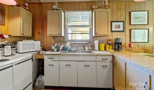 Photo #26 of 5350 Commodore, Clover, SC