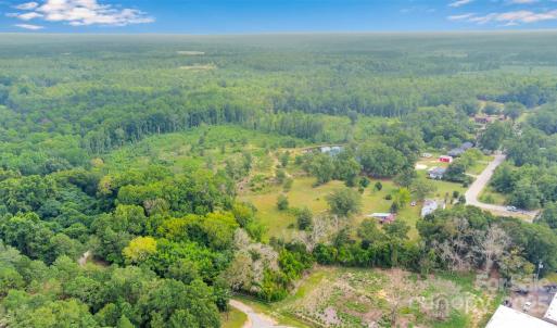 Photo #5 of 113 Jones, Kershaw, SC