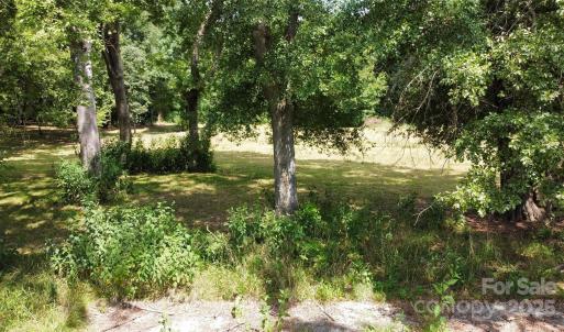 Photo #5 of 951 Wateree Estates, Winnsboro, SC