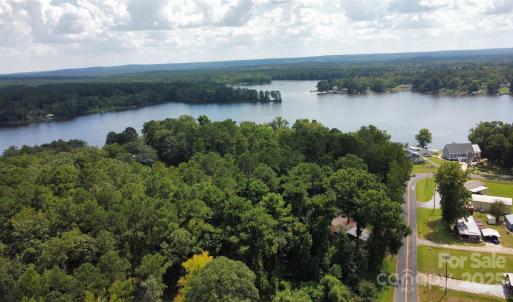 Photo #3 of 951 Wateree Estates, Winnsboro, SC