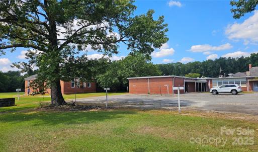 Photo #7 of 901 9th, Dillon, SC