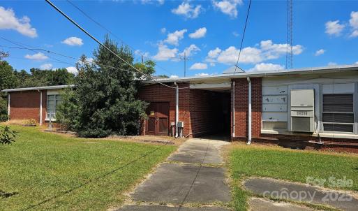 Photo #15 of 901 9th, Dillon, SC