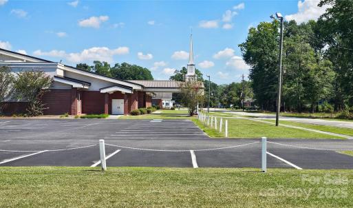 Photo #12 of 900 Patriot, Dillon, SC