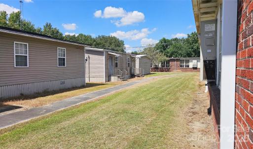 Photo #4 of 900 Patriot, Dillon, SC