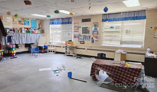 Photo #38 of 900 Patriot, Dillon, SC