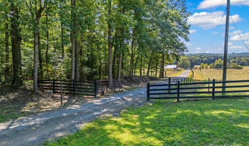 Photo #1 of 3539 Highway 97, Sharon, SC