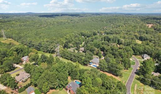 Photo #1 of 109 Highland Forest, Clover, SC