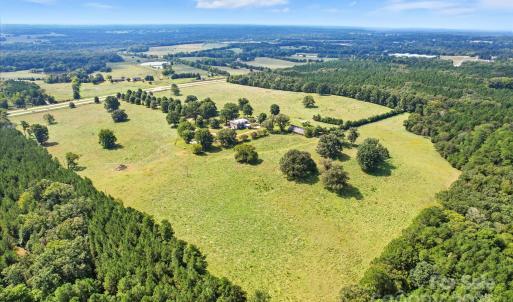 Photo #4 of 1039 Lancaster, Chester, SC