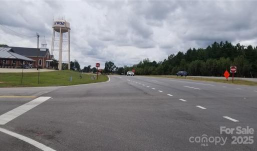 Photo #4 of 5987 Charlotte, Lancaster, SC