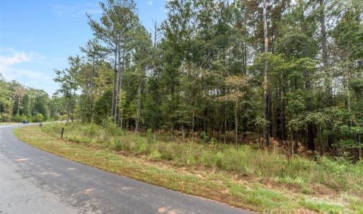 Photo #4 of 8090 Gulf Creek, Lancaster, SC