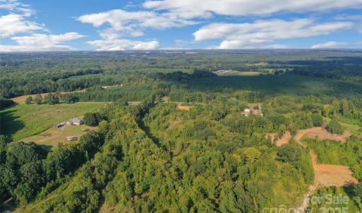 Photo #16 of 1009 Oakshire, Waxhaw, NC