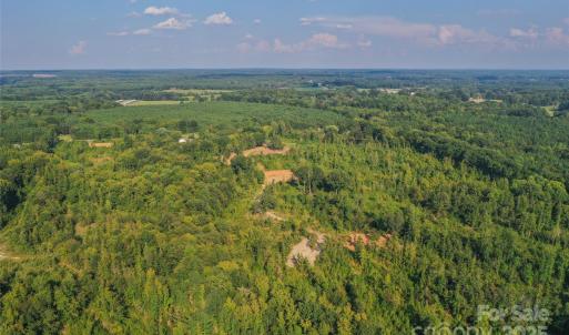 Photo #3 of 1012 Oakshire, Waxhaw, NC