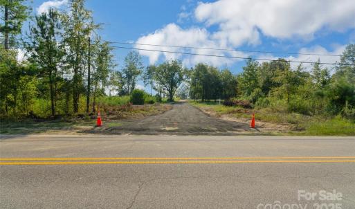 Photo #24 of 1012 Oakshire, Waxhaw, NC