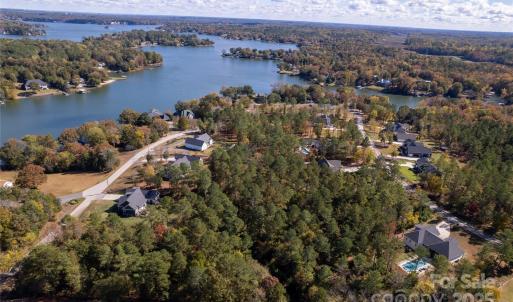 Photo #14 of 1596 Aragon Beach, Rock Hill, SC