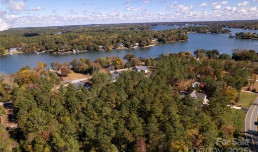 Photo #18 of 1596 Aragon Beach, Rock Hill, SC