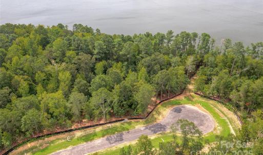 Photo #4 of 1009 Kingbird, Clover, SC