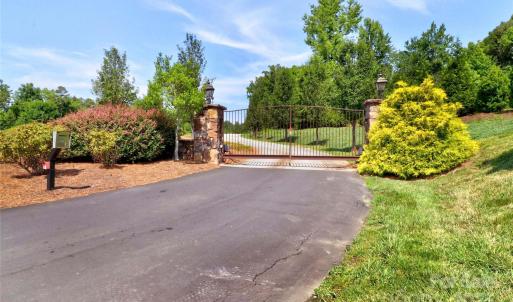 Photo #15 of 2005 Marina Pointe, Salisbury, NC