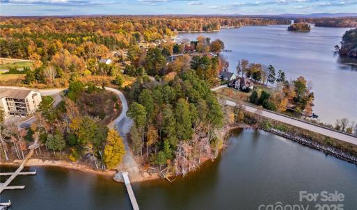 Photo #5 of 2005 Marina Pointe, Salisbury, NC