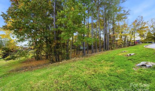 Photo #12 of 301 Bing Crosby, Advance, NC