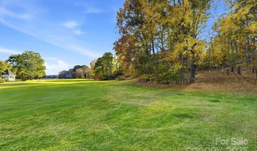 Photo #11 of 301 Bing Crosby, Advance, NC