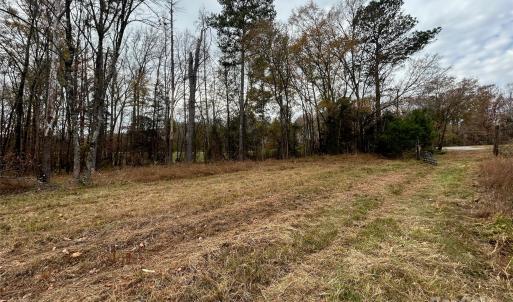 Photo #3 of 3080 Charlotte, Lancaster, SC