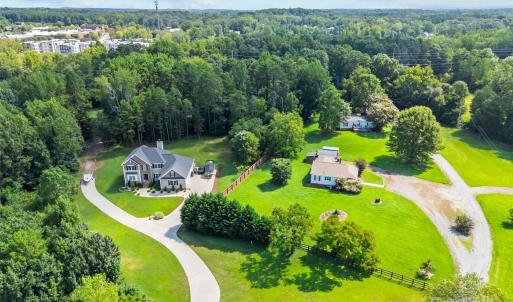 Photo #1 of 3017 Stevens Schultz, Matthews, NC