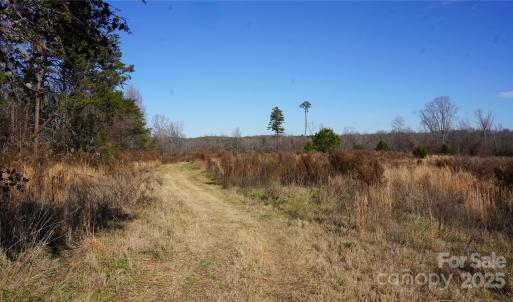 Photo #1 of 522 Whitworth, Clover, SC