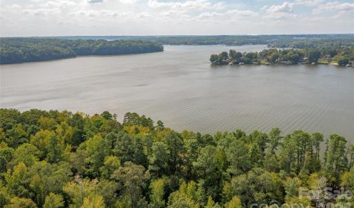 Photo #6 of 848 Lakeforest, Clover, SC