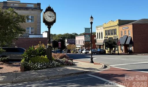 Photo #24 of 848 Lakeforest, Clover, SC