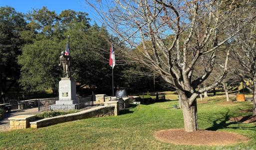 Photo #19 of 846 Lakeforest, Clover, SC