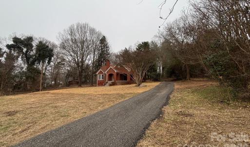 Photo #4 of 5724 Mooresville, Kannapolis, NC