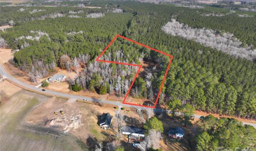 Photo #14 of Mattocks, Maysville, NC