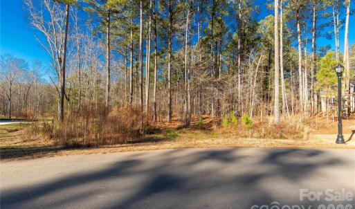 Photo #6 of 8656 Rainier, Lancaster, SC