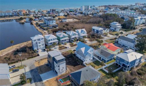 Photo #4 of 602 Third, Carolina Beach, NC