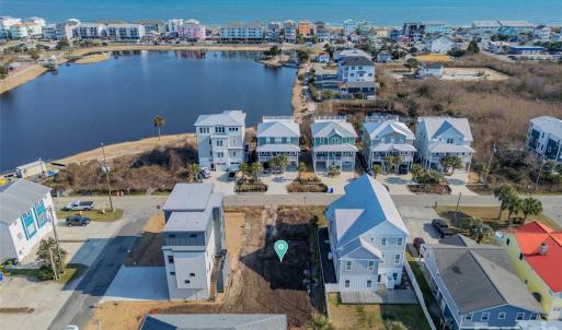 Photo #1 of 602 Third, Carolina Beach, NC