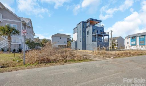 Photo #16 of 602 Third, Carolina Beach, NC