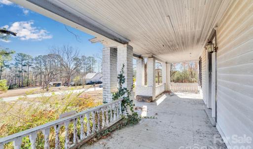 Photo #2 of 4521 Edgeland, Edgemoor, SC