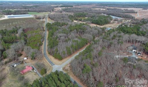 Photo #4 of 5826 Landsford, Marshville, NC