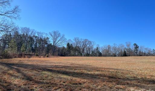 Photo #15 of 996 Splitrail, Clover, SC